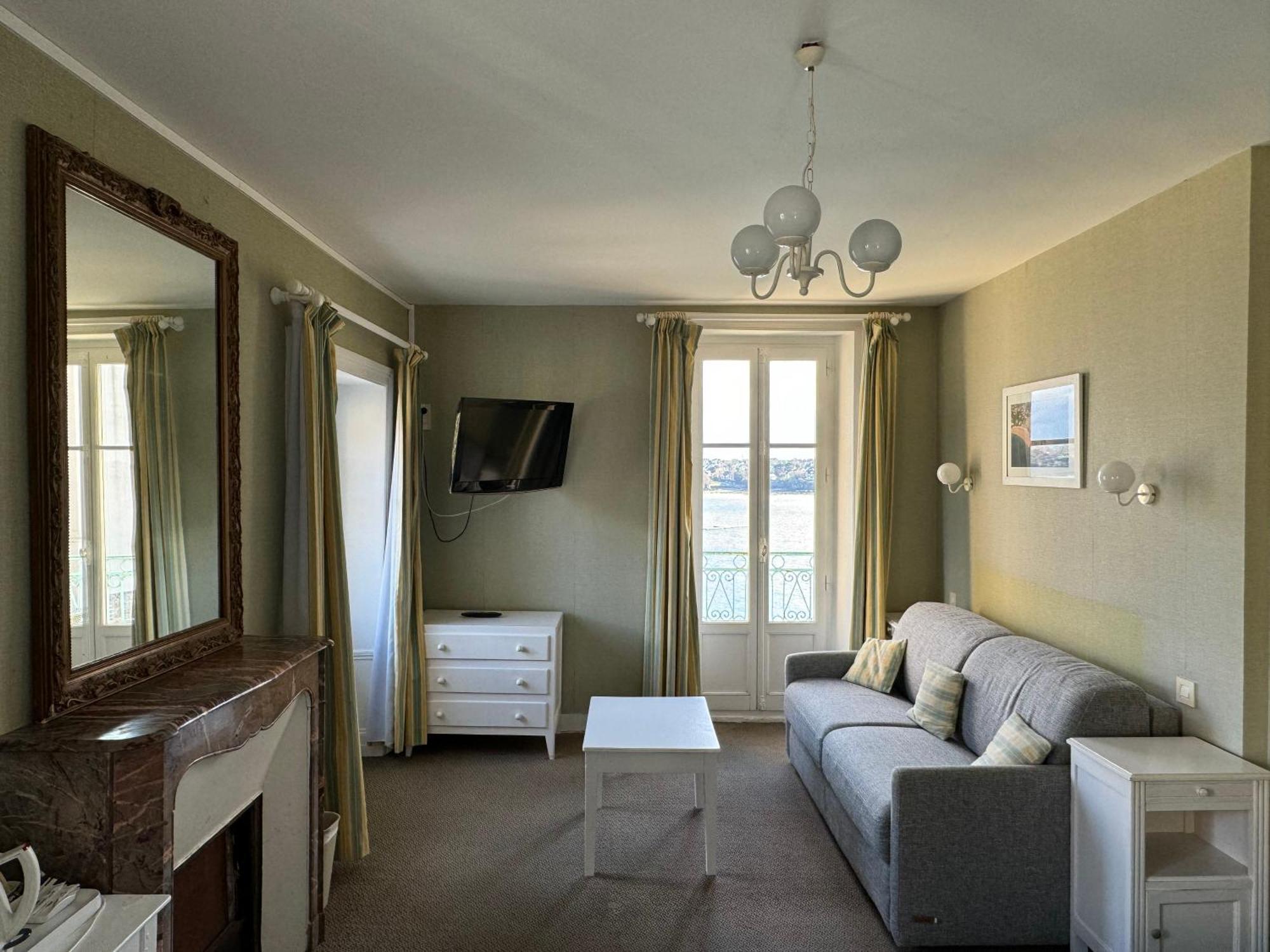 Hotel-Restaurant Printania Dinard Exterior photo